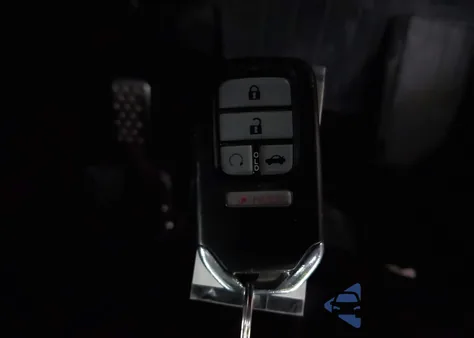 2019 Honda Civic Touring from USA, damaged, VIN JHMFC1F99KX005851